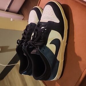 Nike Dunk Low